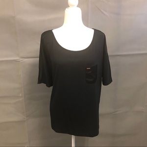 COPY - Black Fig Leaves Curves top